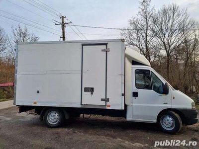 Utilizat 2006 Peugeot Boxer Van | 5.200 EUR