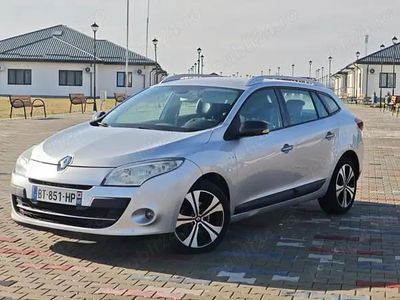Second-hand Renault Mégane III Bose Edition 131 CP (96 kW) 2011 Argintiu Break