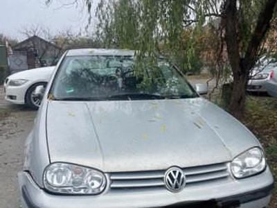 Second-hand VW Golf IV 90 CP (66 kW) 1999 Gri Hatchback