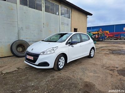 second-hand Peugeot 208  euro 6 , 2015 , 125000 km