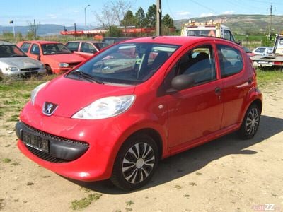 Second-hand Peugeot 107 2006 Roșu Hatchback