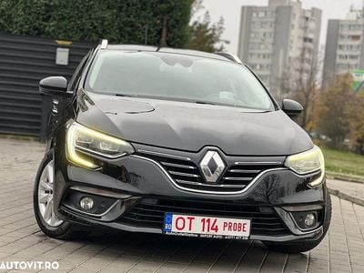 Culoarenegru Utilizat 2020 Renault Mégane GrandTour Intens Break | 9.300 EUR (Super Preț)