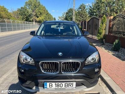 Culoarenegru Second-hand 2015 BMW X1 Comfort Edition SUV | 9.990 EUR