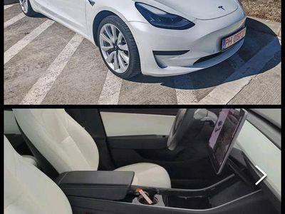 Culoarealb Utilizat 2019 Tesla Model 3 Berlinǎ | 23.900 EUR (Preț OK)