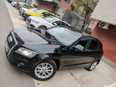 Negru Utilizat 2009 Audi Q5 SUV | 7.999 EUR (Preț bun)