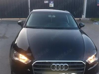 Negru Utilizat 2014 Audi A3 Berlinǎ | 10.000 EUR