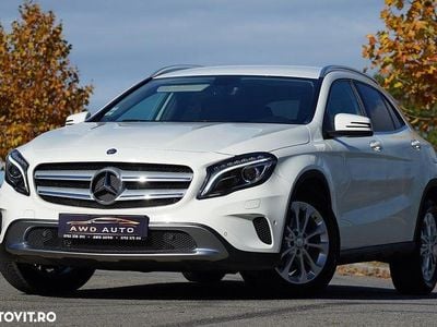 Second-hand Mercedes GLA200 Urban 136 CP (100 kW) 2014 Culoarealb SUV