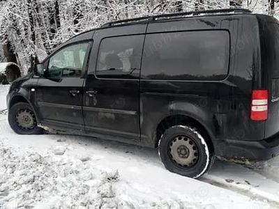 Utilizat 2012 VW Caddy Maxi Monovolum | 5.920 EUR (Preț bun)