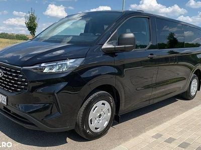 Culoarenegru Utilizat 2025 Ford Tourneo Trend Van | 38.990 EUR