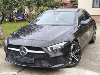 Second-hand Mercedes A180 Edition 136 CP (100 kW) 2020 Culoarenegru Berlinǎ