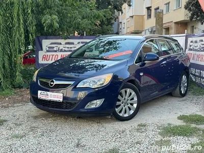 Albastru Utilizat 2012 Opel Astra Break | 4.299 EUR (Puțin scump)