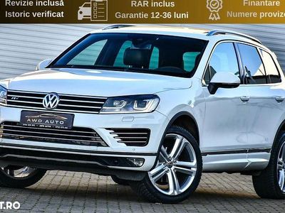 Second-hand VW Touareg Exclusive 262 CP (192 kW) 2016 Culoarealb SUV