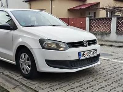 Utilizat 2010 VW Polo Hatchback | 2.900 EUR (Preț bun)