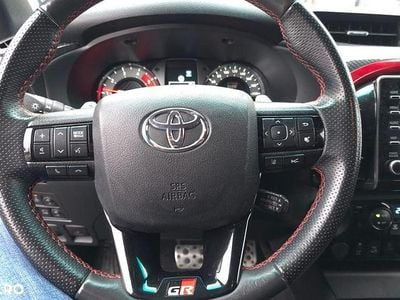 Culoaregri Second-hand 2024 Toyota HiLux Sport Pickup | 52.900 EUR (Super Preț)
