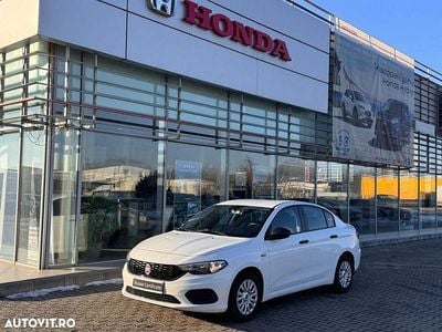Culoarealb Utilizat 2018 Fiat Tipo Pop Berlinǎ | 8.490 EUR (Puțin scump)