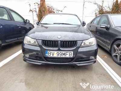 Negru Utilizat 2005 BMW 320 Berlinǎ | 2.800 EUR