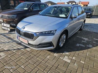Second-hand Skoda Octavia 150 CP (110 kW) 2021 Argintiu Break