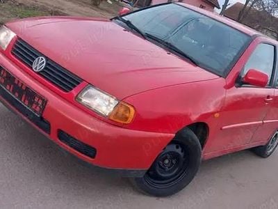 Second-hand VW Polo 60 CP (44 kW) 1998 Berlinǎ