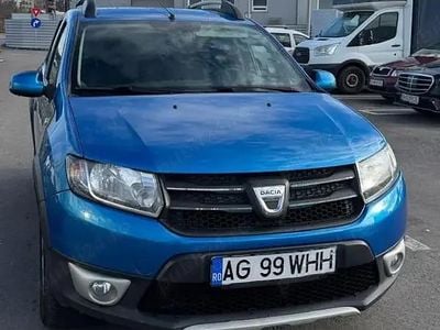 Albastru Utilizat 2014 Dacia Sandero Stepway Hatchback | 4.450 EUR (Preț OK)
