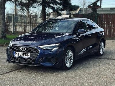 Second-hand Audi A3 Advanced 149 CP (109 kW) 2020 Culoarealbastru Berlinǎ