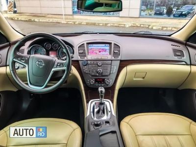 second-hand Opel Insignia 2.0, 160 cai, automată