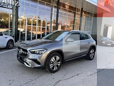 14 cpputere motor electricvopsea metalizata gri mountain Nouă 2025 Mercedes GLA180 Edition SUV | 35.121 EUR (Super Preț)