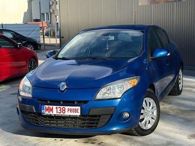 Second-hand Renault Mégane Expression 110 CP (80 kW) 2010 Culoarealbastru Berlinǎ