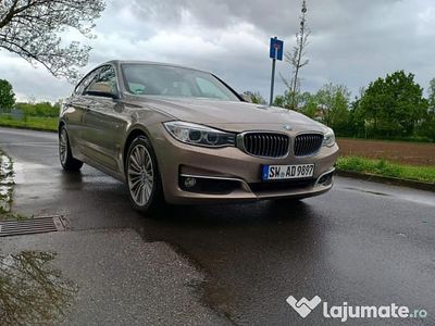 Second-hand BMW 320 Gran Turismo Luxury Line 184 CP (135 kW) 2014 Berlinǎ