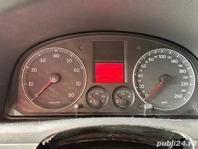 Utilizat 2005 VW Touran Monovolum | 1.000 EUR (Super Preț)