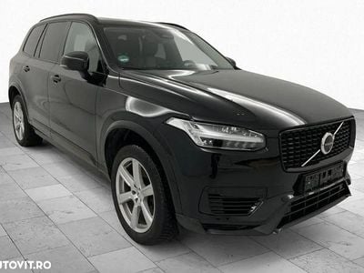Second-hand Volvo XC90 Momentum 310 CP (228 kW) 2022 Culoarenegru SUV