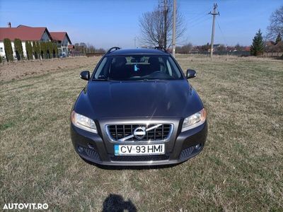 second-hand Volvo V70 D3 Geartronic Kinetic