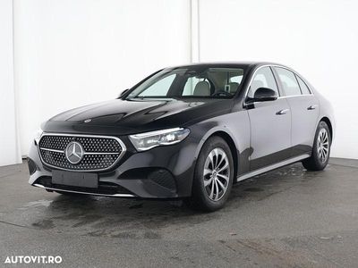 Culoarenegru Second-hand 2024 Mercedes E200 Berlinǎ | 53.500 EUR (Puțin scump)