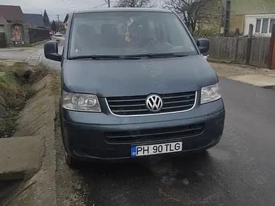 VW Caravelle