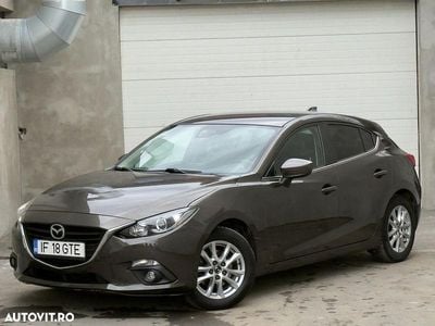 Culoaregri Utilizat 2014 Mazda 3 Center-Line Hatchback | 7.480 EUR (Preț OK)