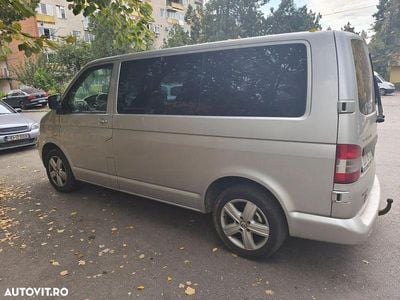 VW Caravelle