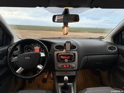 Albastru Utilizat 2010 Ford Focus Break | 2.790 EUR (Preț OK)