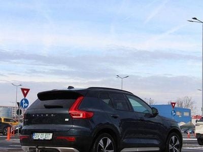 Culoarealbastru Utilizat 2022 Volvo XC40 Plus SUV | 32.500 EUR (Super Preț)