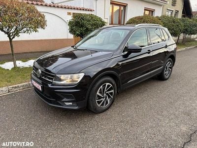 Culoarenegru Utilizat 2019 VW Tiguan Comfortline SUV | 17.950 EUR (Preț bun)