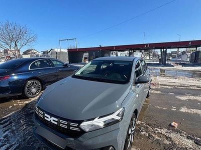 Second-hand Dacia Sandero Expression 90 CP (66 kW) 2025 Culoareverde