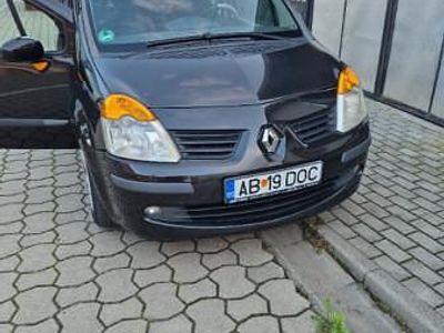 Utilizat 2005 Renault Modus Monovolum | 2.000 EUR