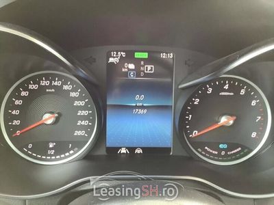 second-hand Mercedes GLC300 2021 2.0 null 211 CP 18.000 km - 63.665 EUR - leasing auto