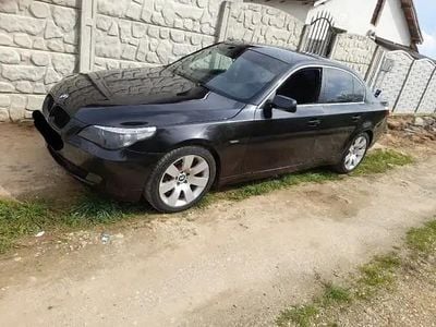 Second-hand BMW 525 177 CP (130 kW) 2006 Negru Berlinǎ