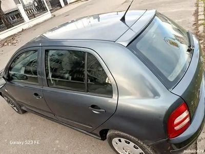 Second-hand 2006 Skoda Fabia Hatchback | 1.000 EUR (Preț bun)