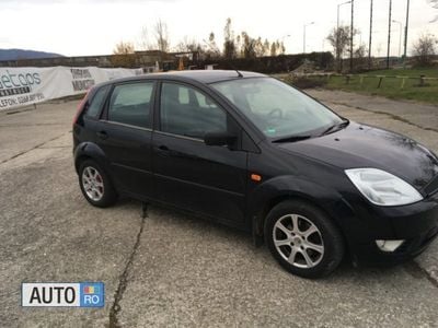 Second-hand Ford Fiesta 70 CP (51 kW) 2002 Hatchback