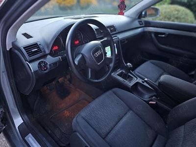 Second-hand Audi A4 140 CP (102 kW) 2006 Gri Break