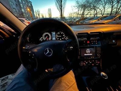 Mercedes C220