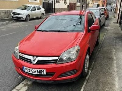Utilizat 2007 Opel Astra GTC Coupe | 900 EUR