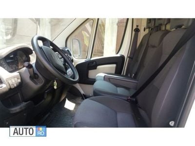 Second-hand Peugeot Boxer 110 CP (80 kW) 2013 Alb Van