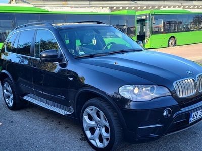 second-hand BMW X5 4.0d 306cai biturbo facelift an 2013,4x4,214.000km înmatriculat,se oferă fiscal!!!