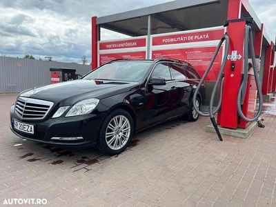 Mercedes E220
